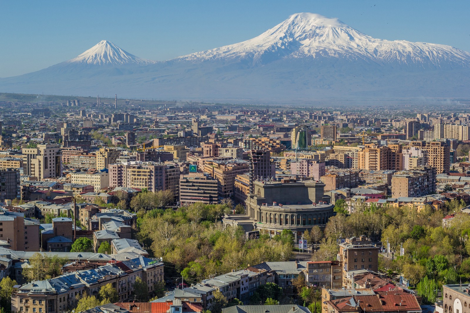 Как добраться из Еревана в Тбилиси